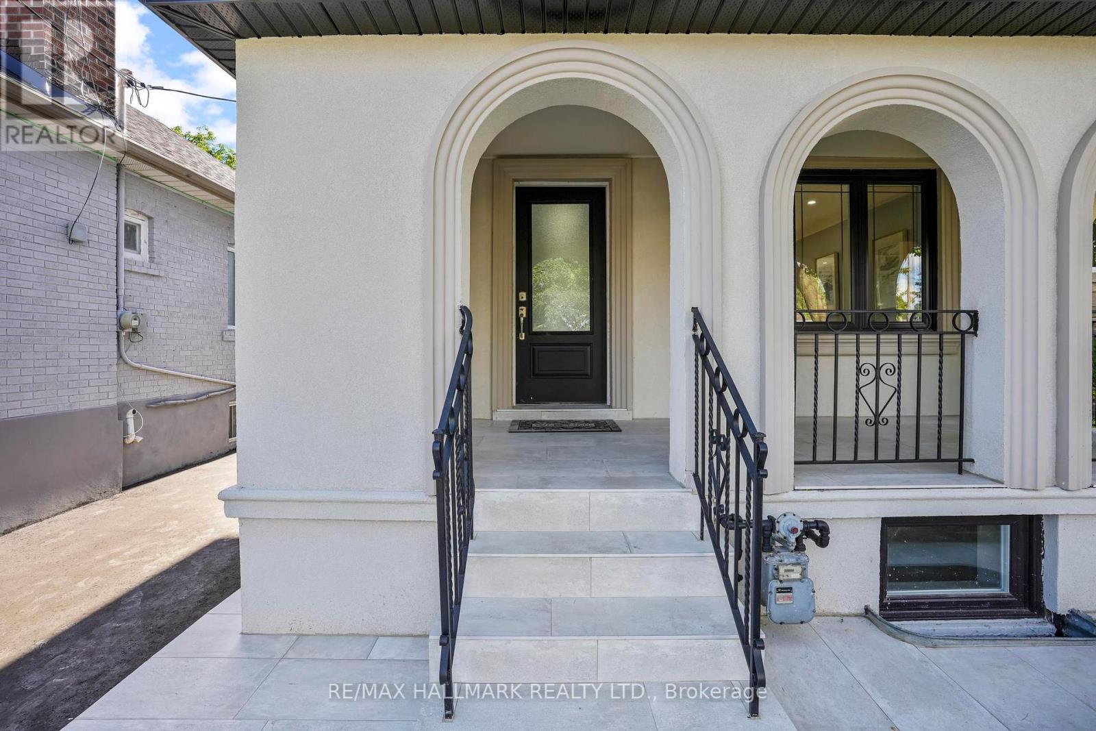 Property at 90A BICKNELL AVENUE image 3