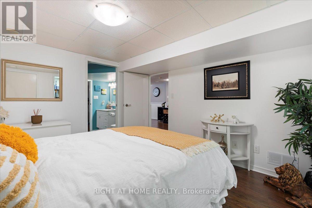 40 Roseland Drive, Quinte West, Ontario  K0K 1L0 - Photo 24 - X12092880