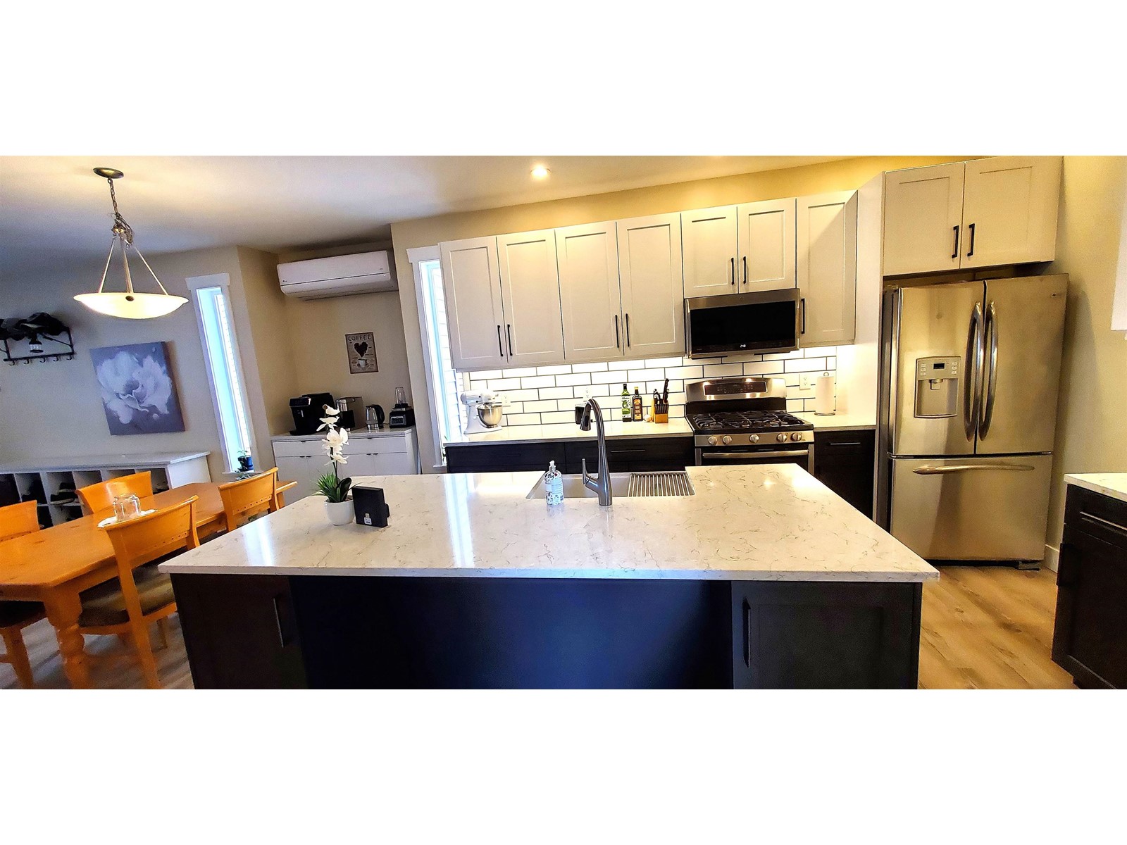 Property at 34757 1ST AVENUE image 3