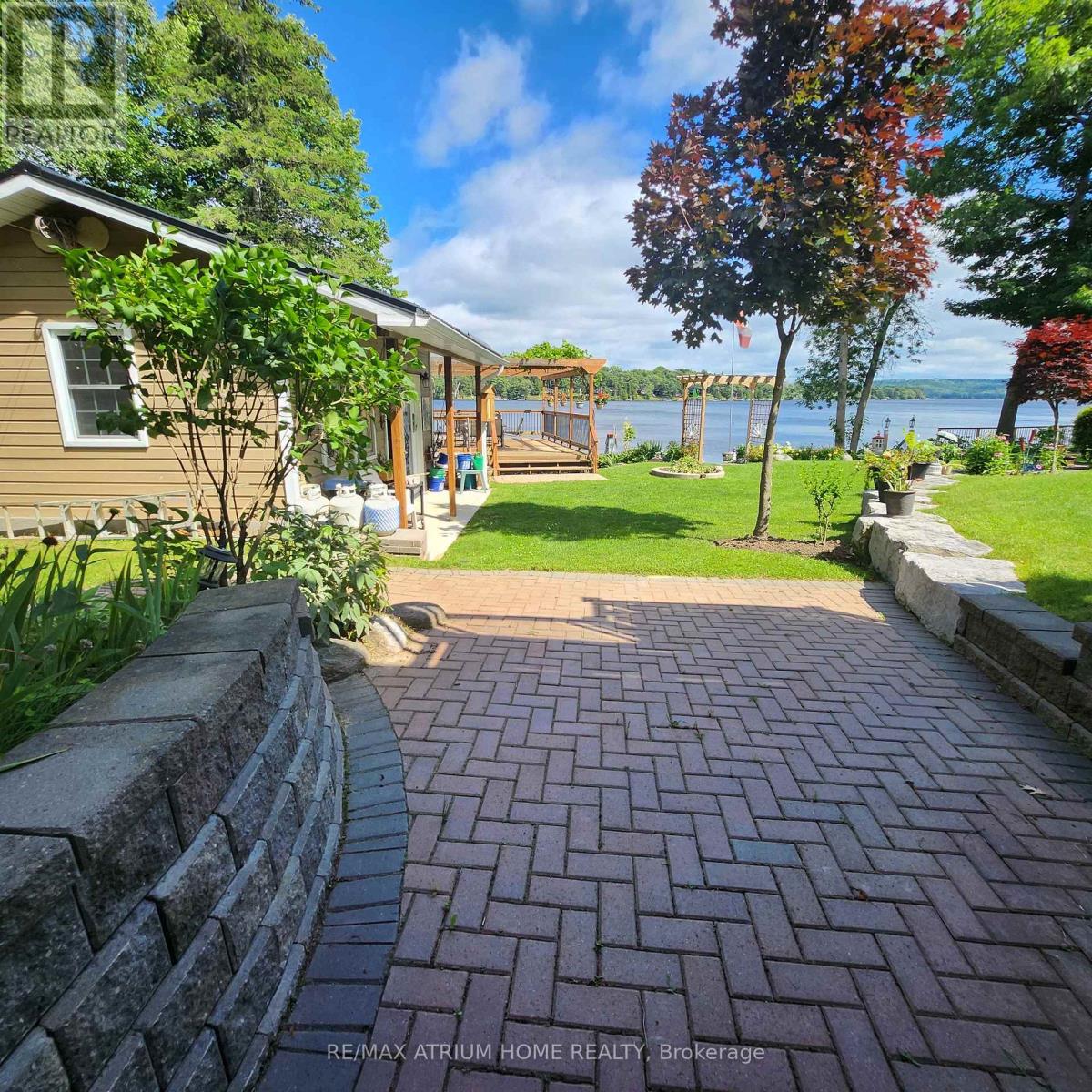 825 Southview Drive, Otonabee-South Monaghan, Ontario  K0L 1B0 - Photo 39 - X12115630