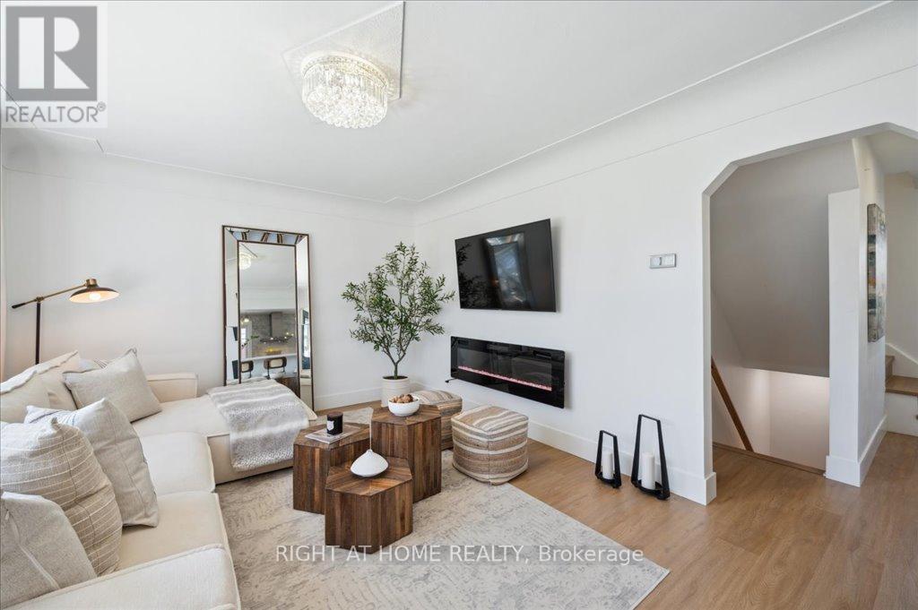 272 East 35th Street, Hamilton, Ontario  L8V 3Y4 - Photo 14 - X12097757