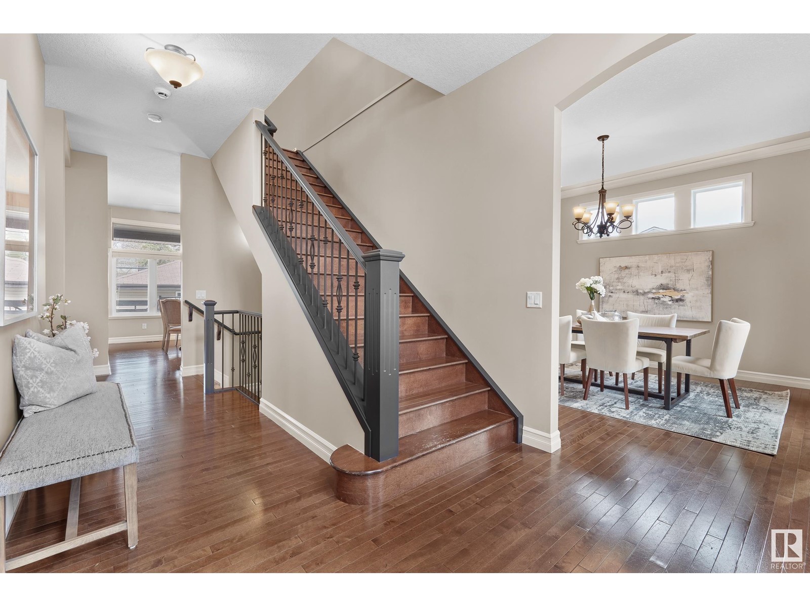 Property at 11502 71 AV NW image 4