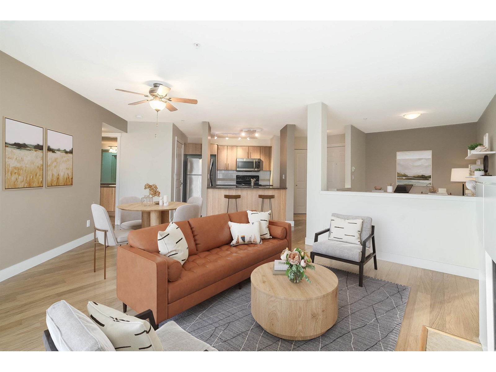 Property at 214 19320 65 AVENUE image 3