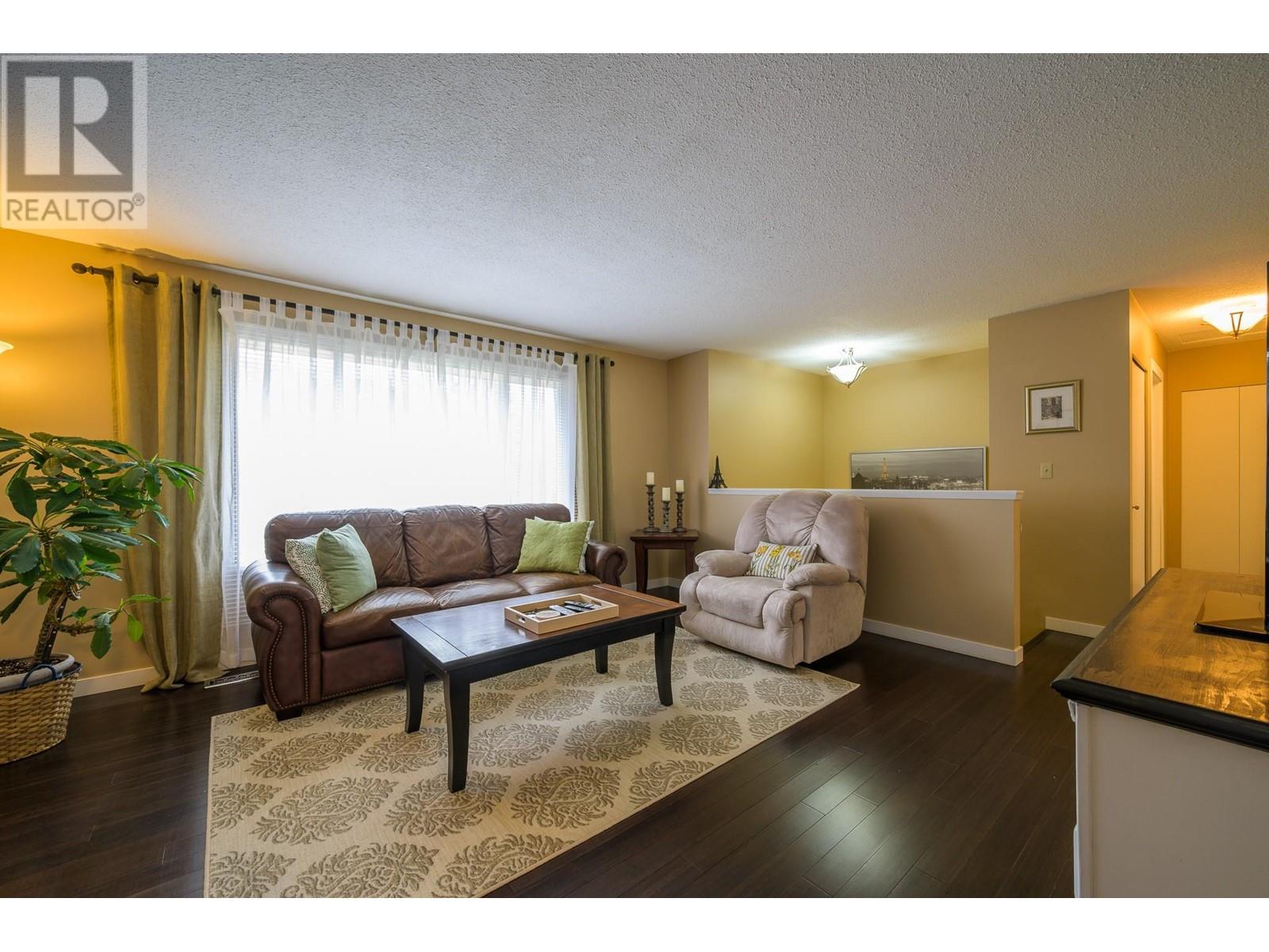 Property at 889 Mcqueen Drive image 5