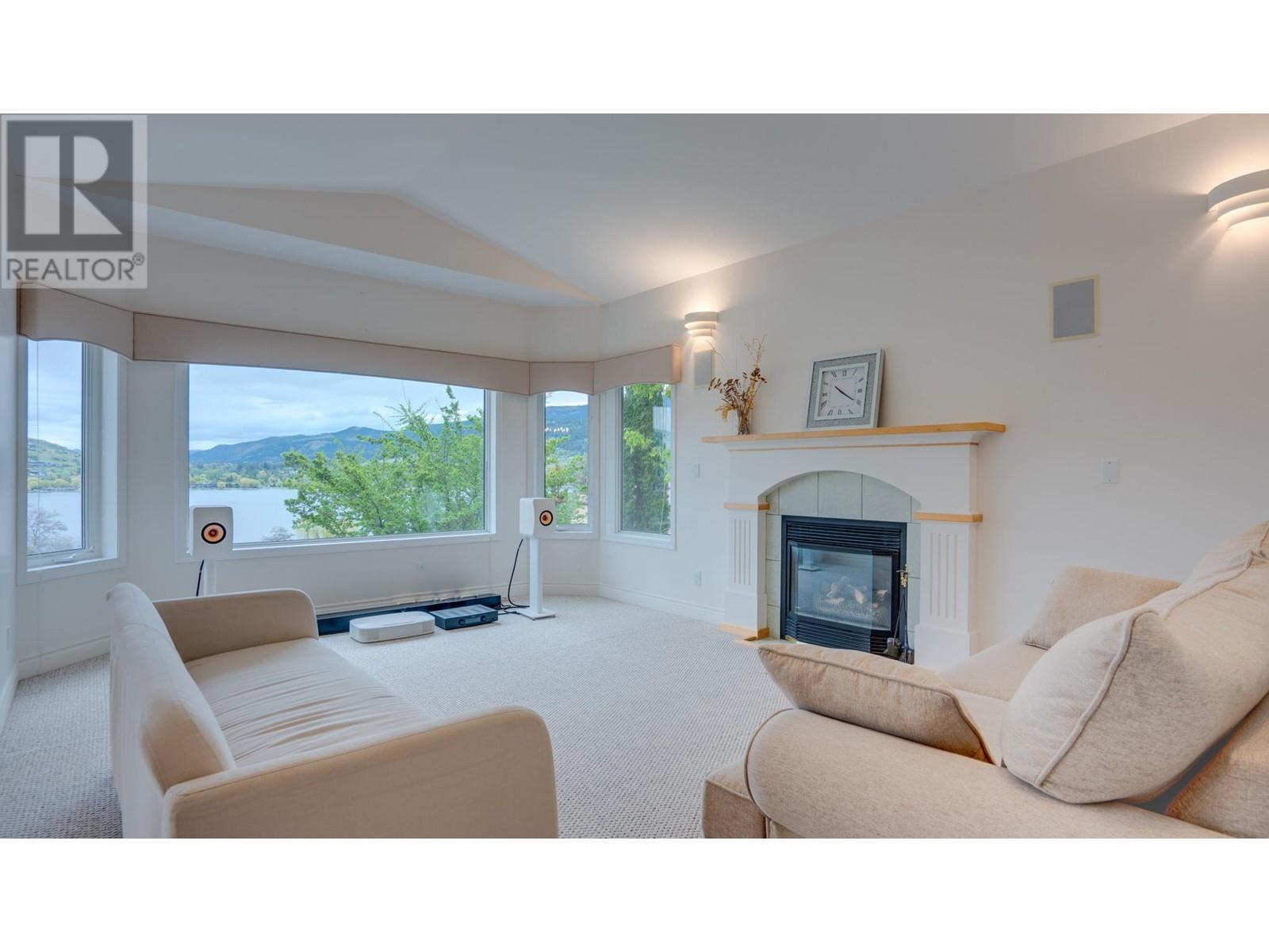 Property at 8408 Stoneridge Drive image 2