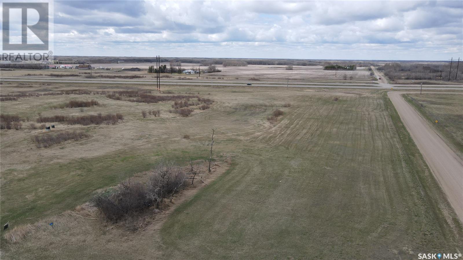 1 South Country Lane, Dundurn Rm No. 314, Saskatchewan  S7K 3J8 - Photo 2 - SK993798