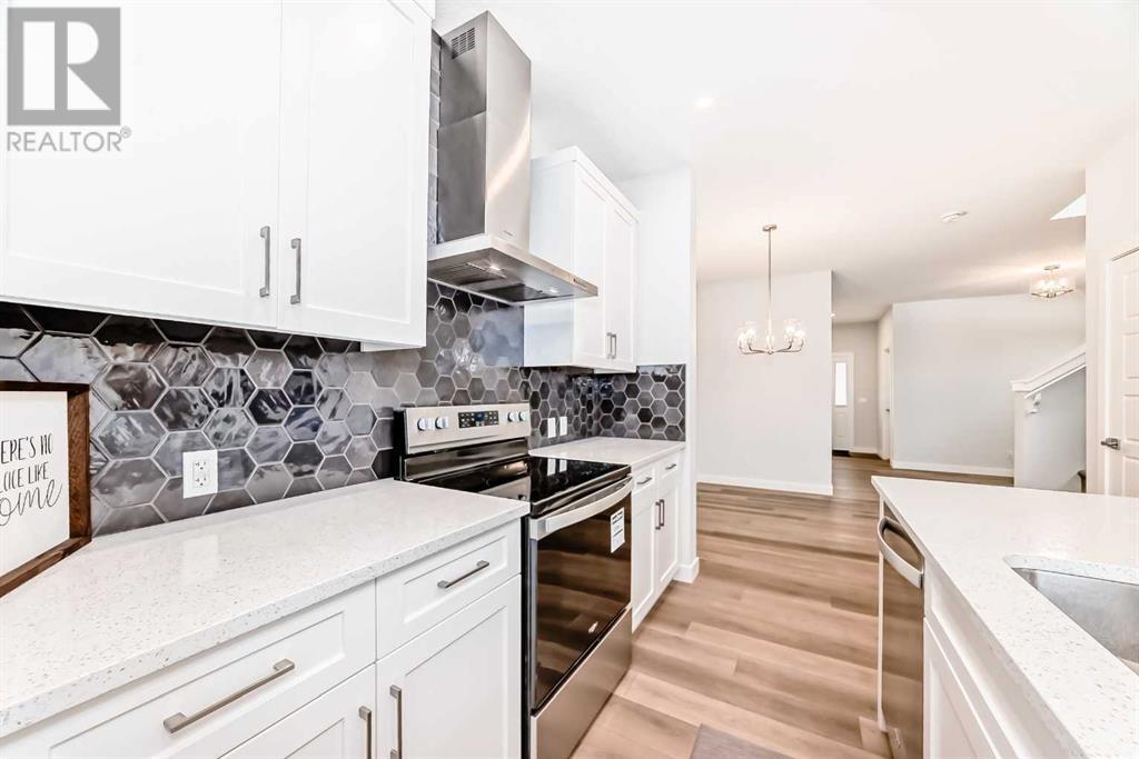 452 Cornerbrook Drive Ne, Calgary, Alberta  T3N 2H1 - Photo 9 - A2188664