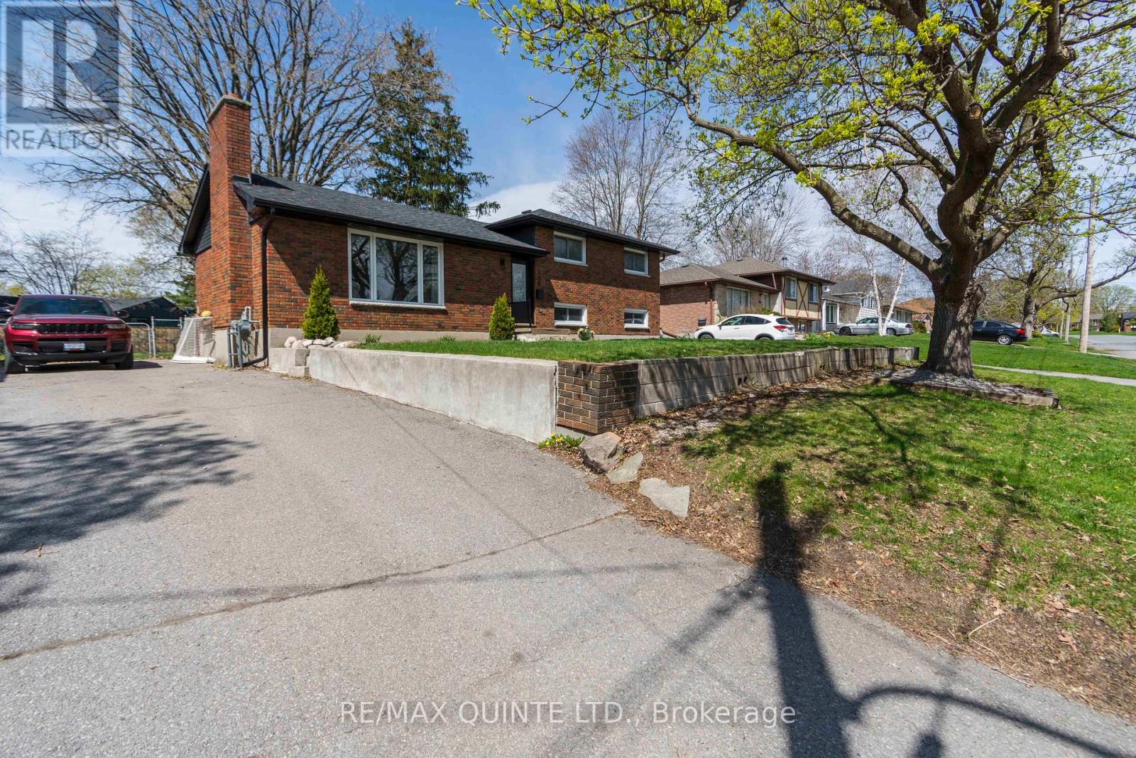 108 Nisbet Avenue, Belleville, Ontario  K8P 4B9 - Photo 3 - X12120202