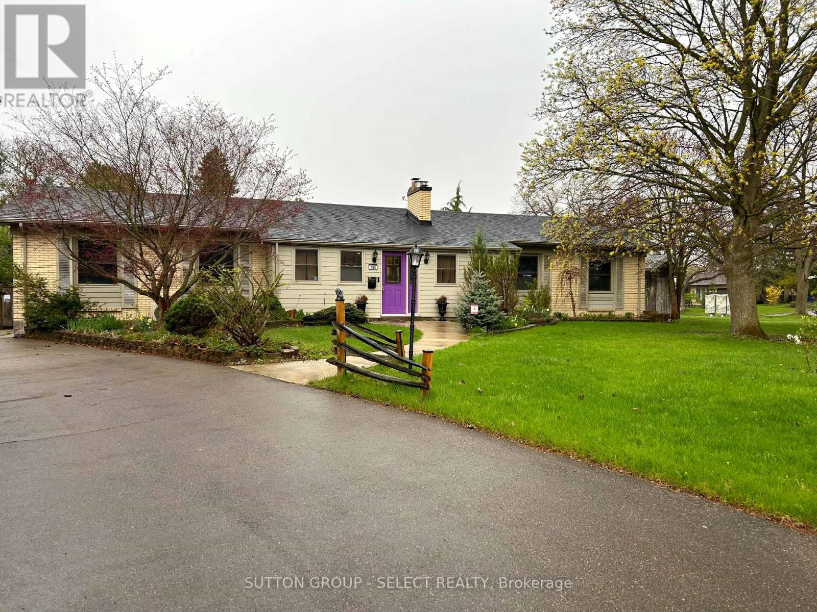 Property at 795 HEADLEY DRIVE image 1