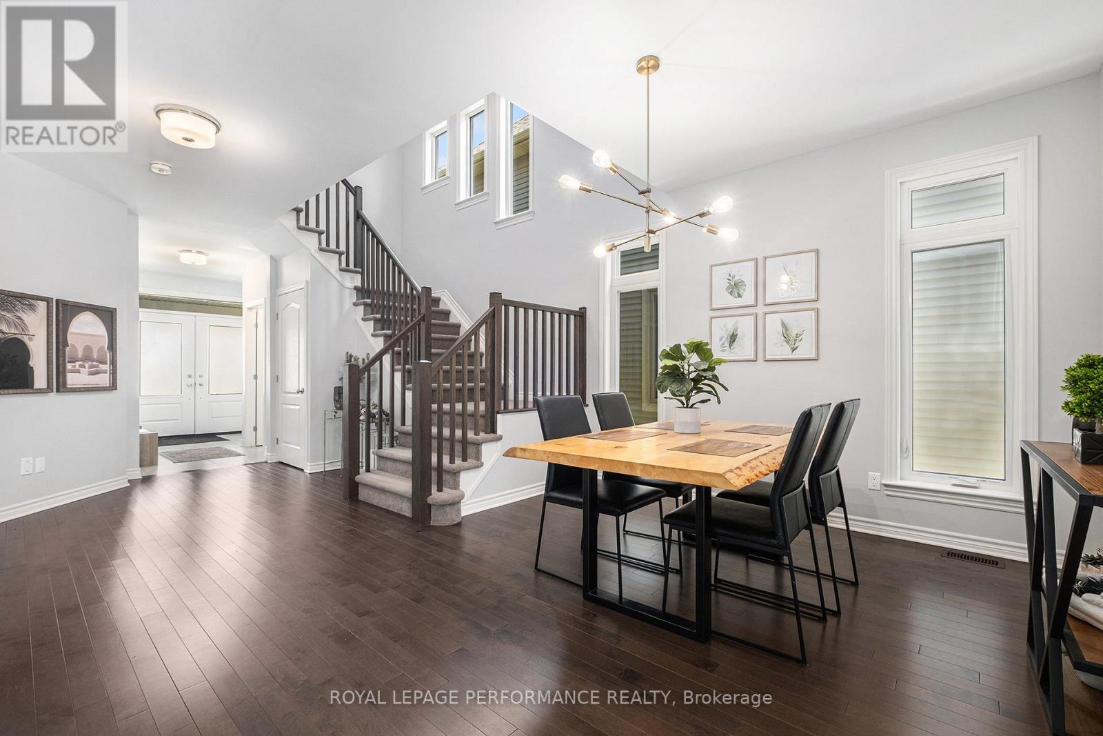 223 Trollius Way, Ottawa, Ontario  K1T 0R7 - Photo 8 - X12120101