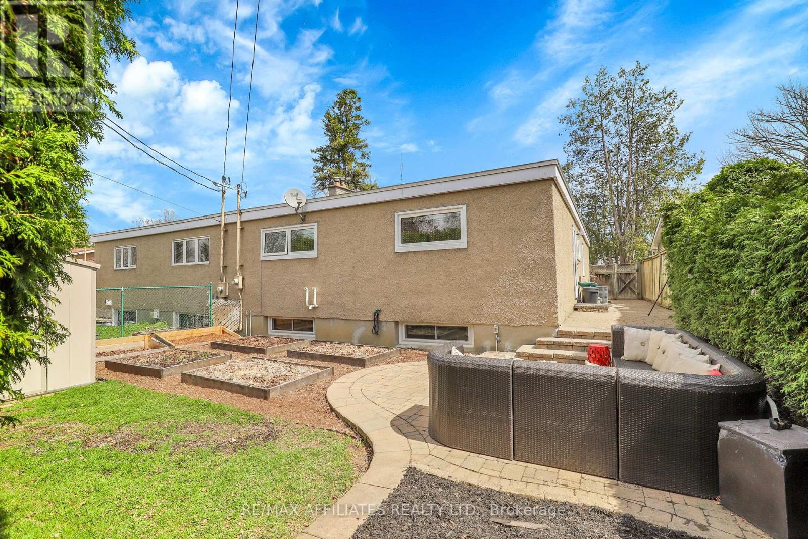 66 Crystal Beach Drive, Ottawa, Ontario  K2H 5N1 - Photo 36 - X12120203