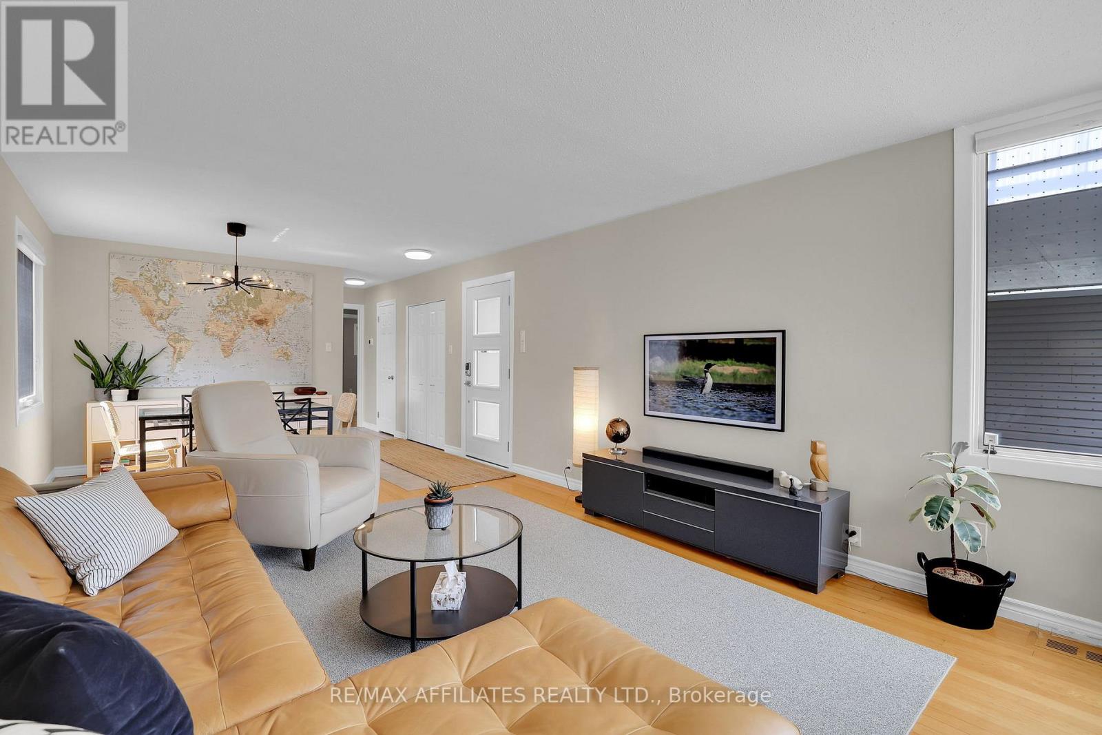 66 Crystal Beach Drive, Ottawa, Ontario  K2H 5N1 - Photo 9 - X12120203