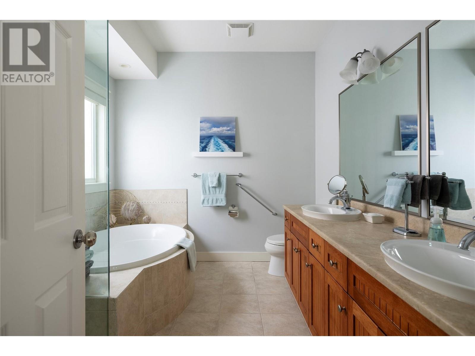 1417 Copper Mountain Court, Vernon, British Columbia  V1B 3Y7 - Photo 31 - 10345969