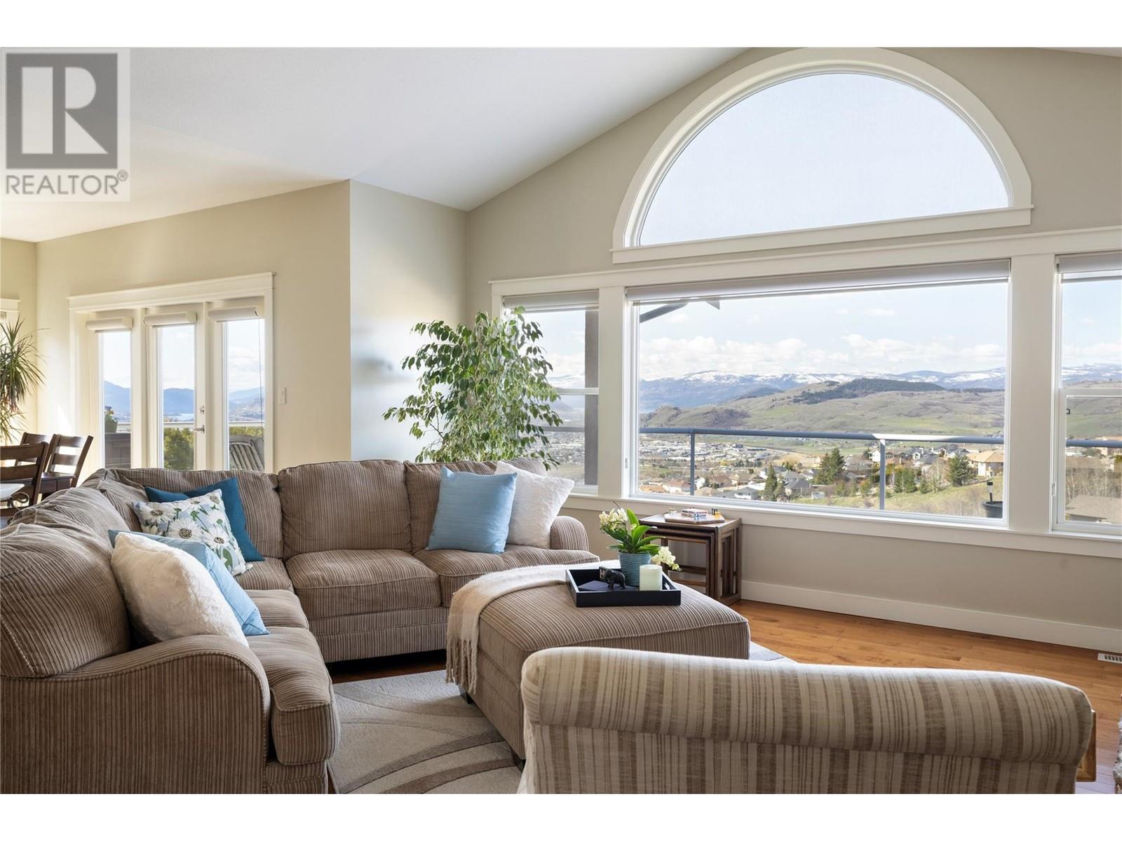 1417 Copper Mountain Court, Vernon, British Columbia  V1B 3Y7 - Photo 6 - 10345969