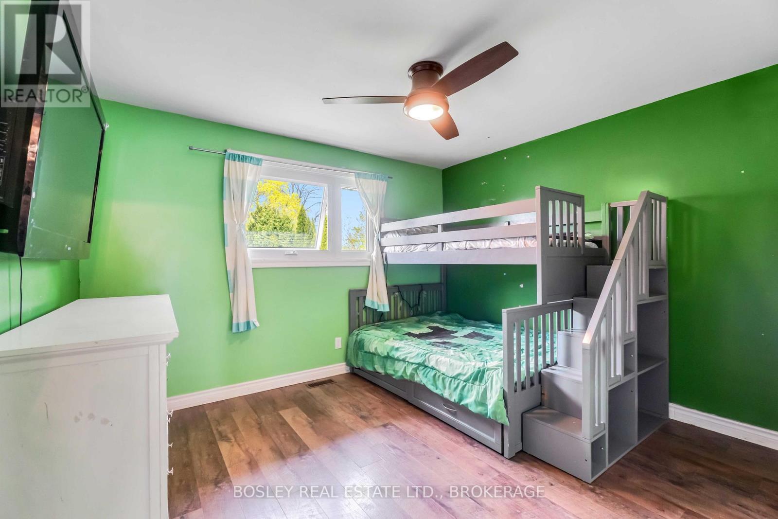 58 Ted Street, St. Catharines, Ontario  L2N 1E5 - Photo 23 - X12120069