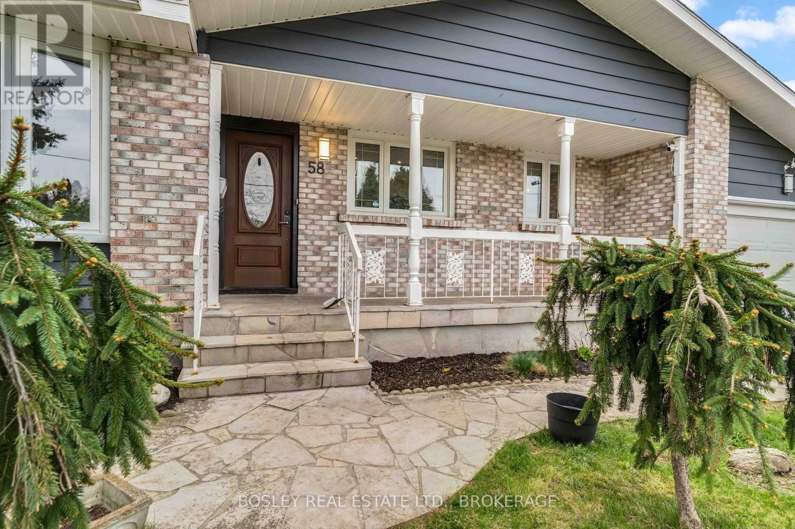58 Ted Street, St. Catharines, Ontario  L2N 1E5 - Photo 9 - X12120069