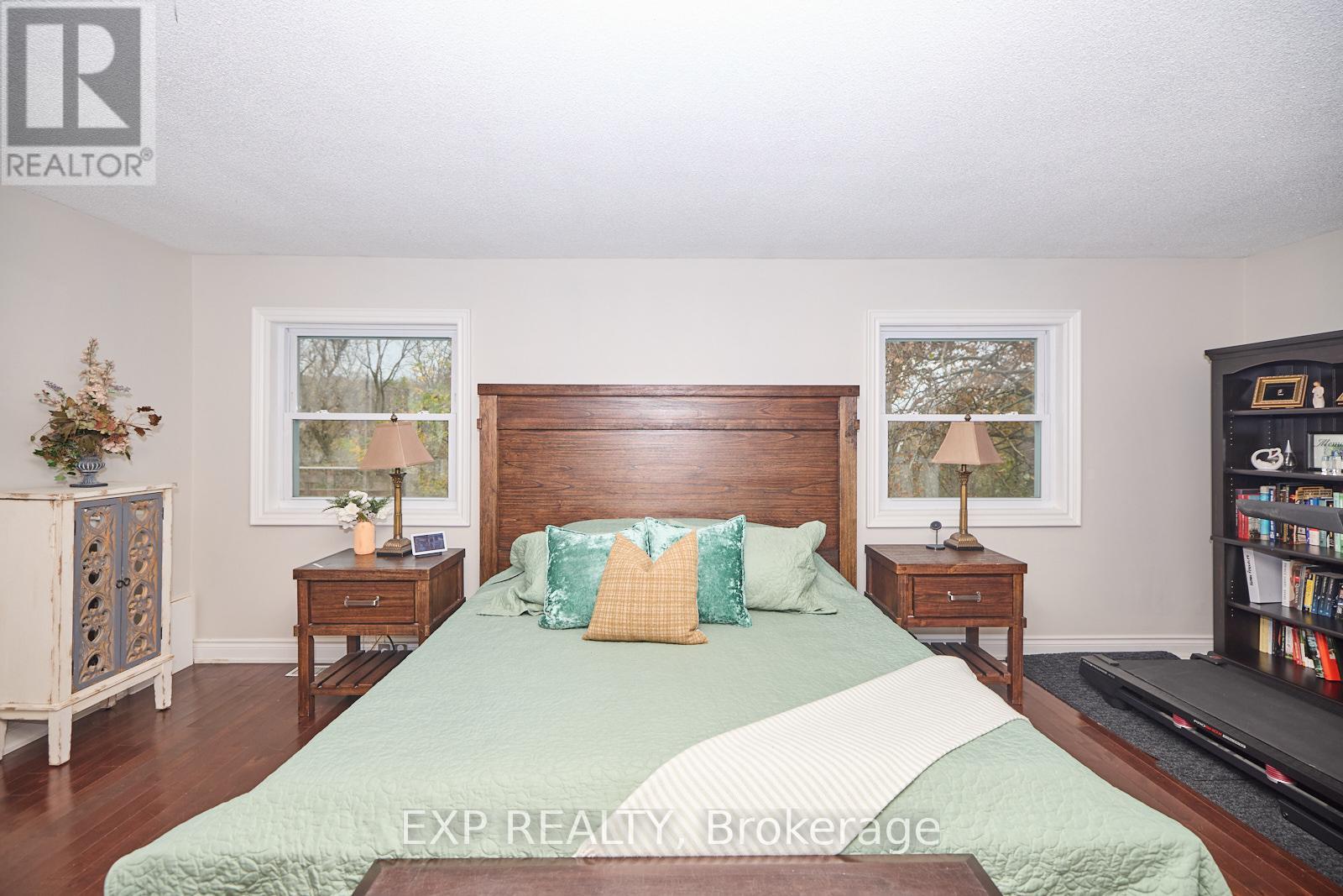 6147 Stamford Townline Road, Niagara-On-The-Lake, Ontario  L0S 1P0 - Photo 22 - X12120169