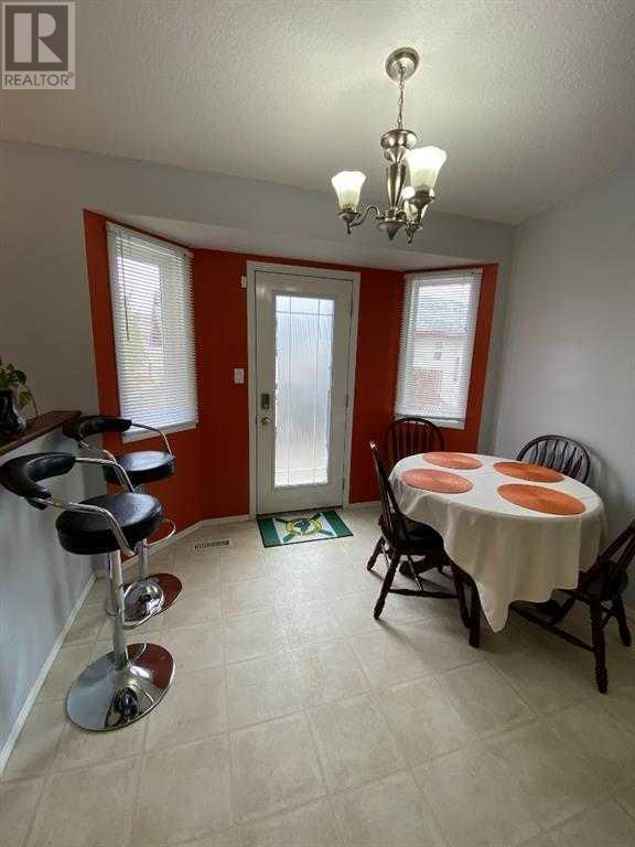 Property at 6326 88 Street image 5