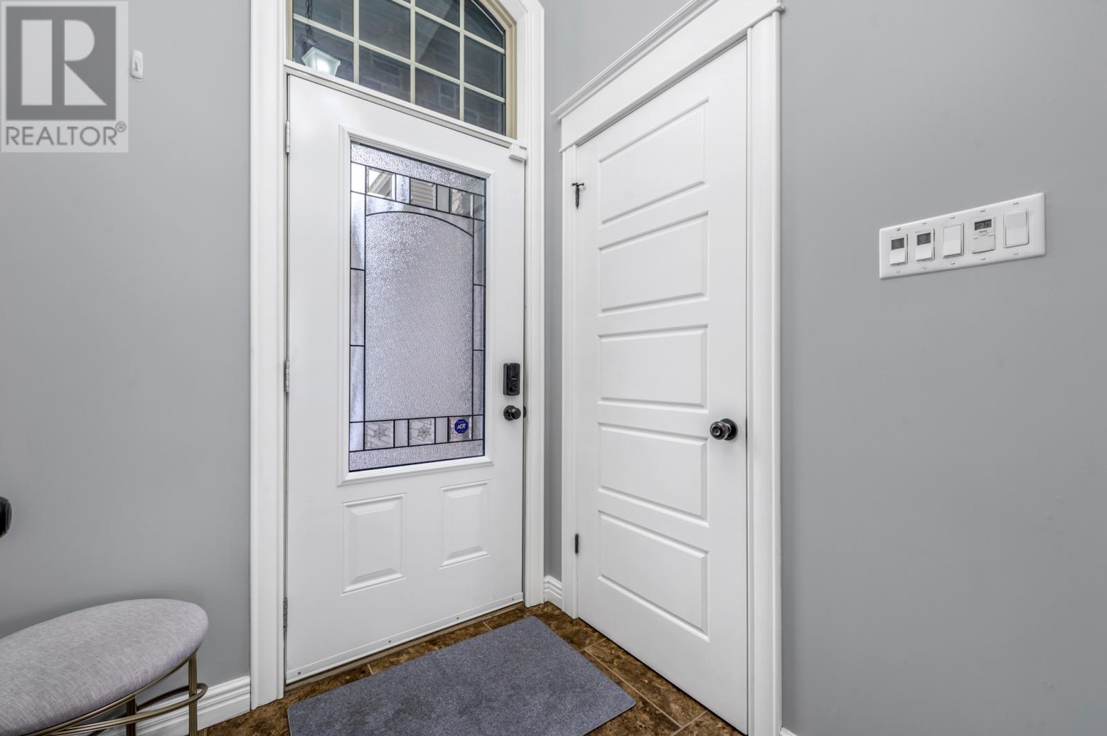 Property at 22 Pembury Close image 4