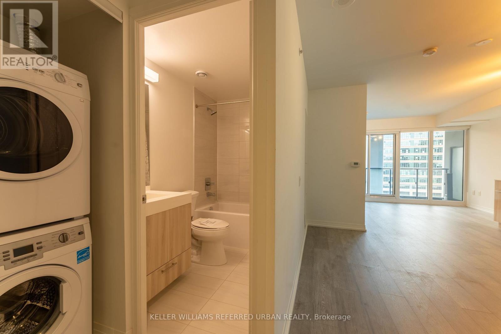 829 - 251 Jarvis Street, Toronto, Ontario  M5B 0C3 - Photo 9 - C12119974