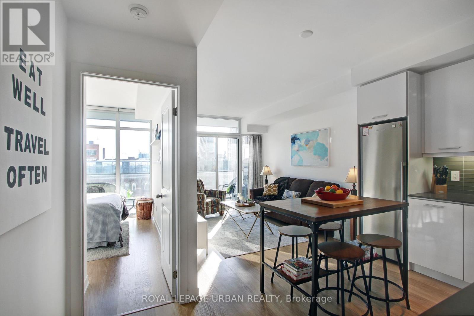 609 - 105 George Street, Toronto, Ontario  M5A 0L4 - Photo 6 - C12119975