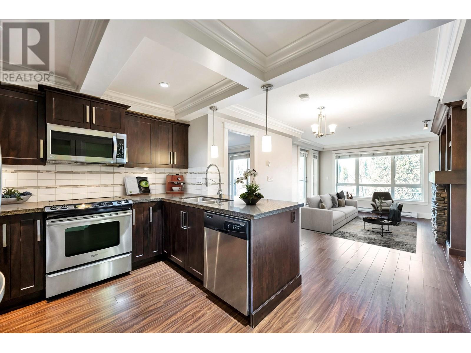 309 2175 Fraser Avenue, Port Coquitlam, British Columbia  V3B 0H8 - Photo 4 - R2990858