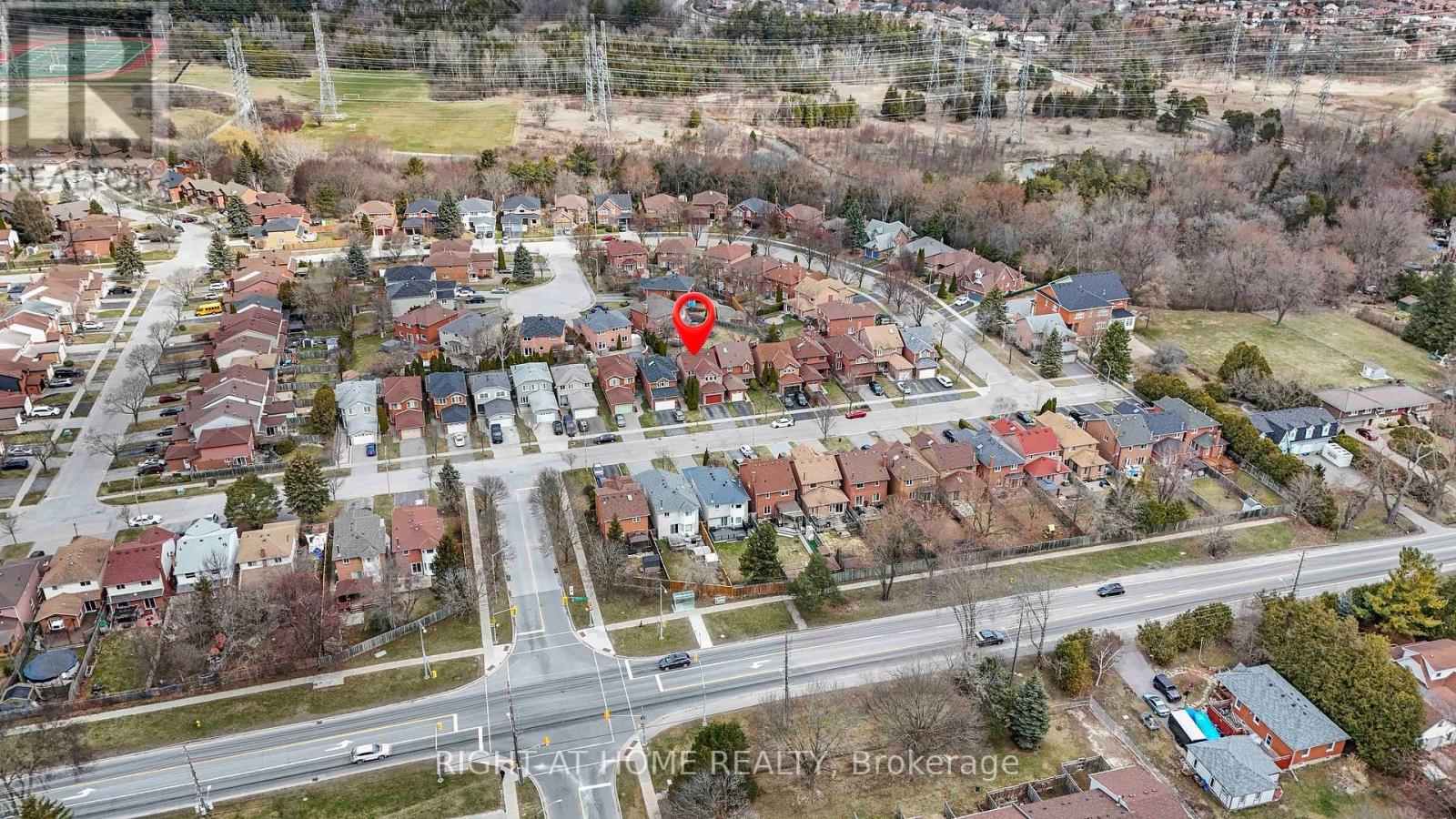 Property at 2528 PARKDALE STREET image 2