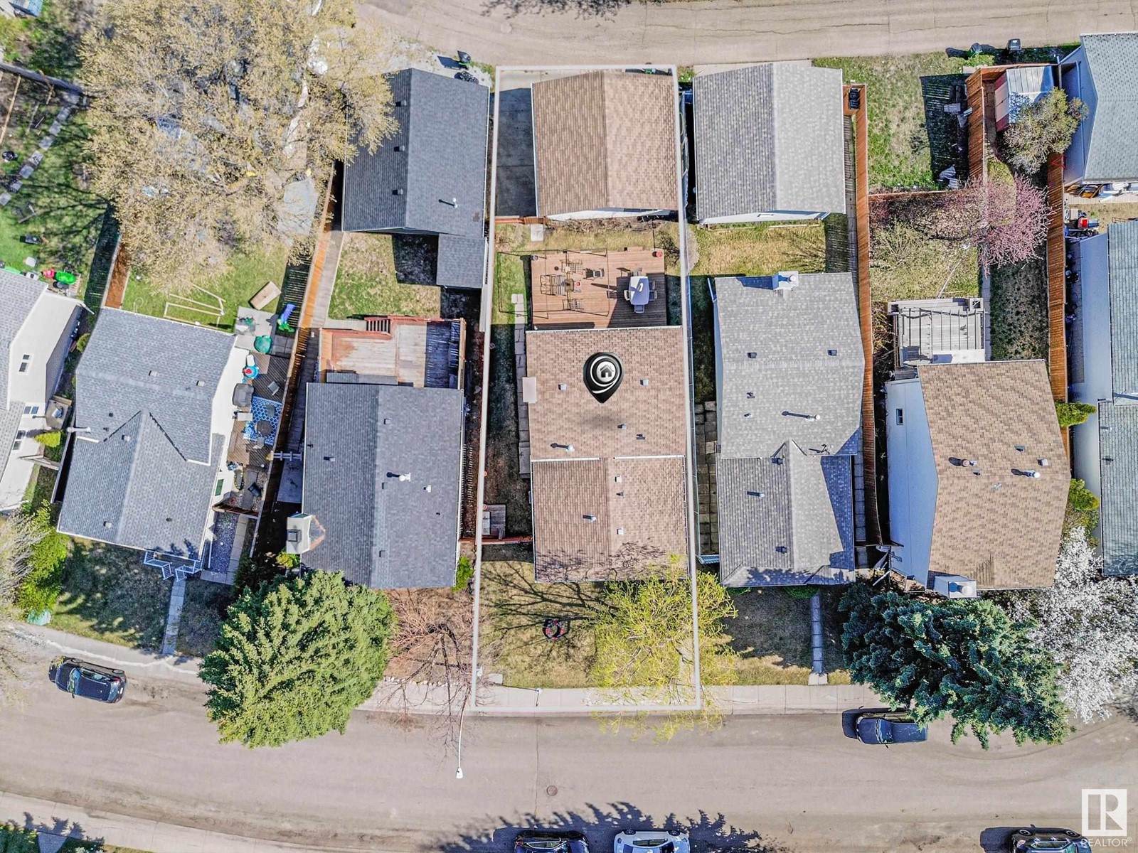 393 Kirkpatrick Crescent Nw, Edmonton, Alberta  T6L 5C9 - Photo 4 - E4434059