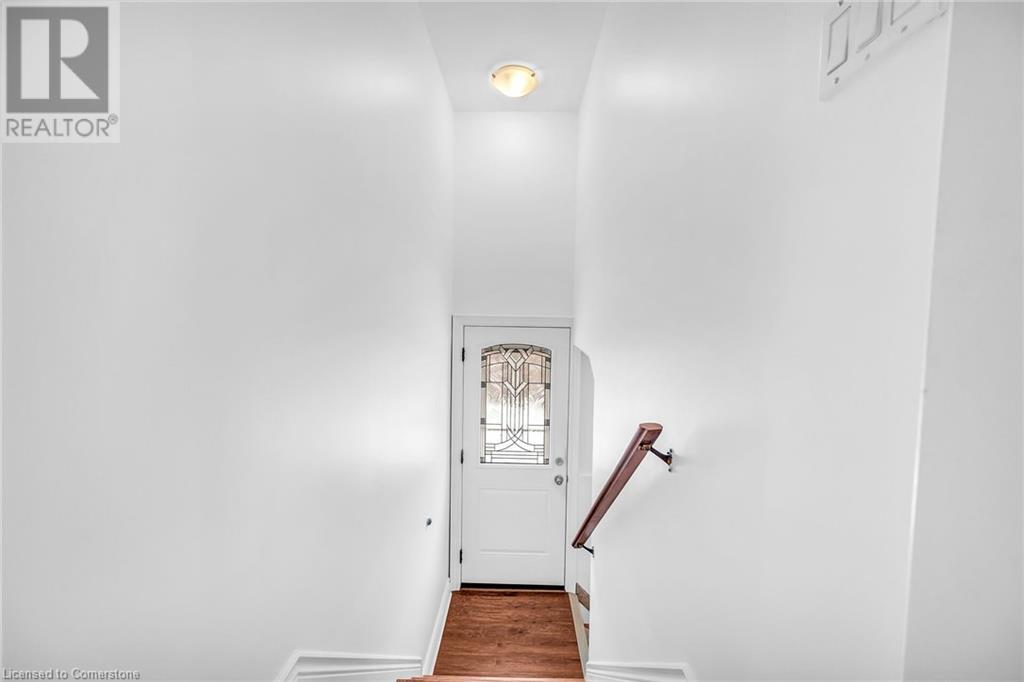 144 Deschene Avenue, Hamilton, Ontario  L9A 3K1 - Photo 34 - 40698253