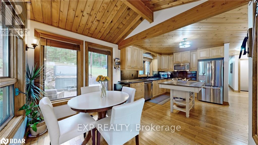 3413 Flat Rapids Lane, Severn, Ontario  L0K 1E0 - Photo 10 - S12119939