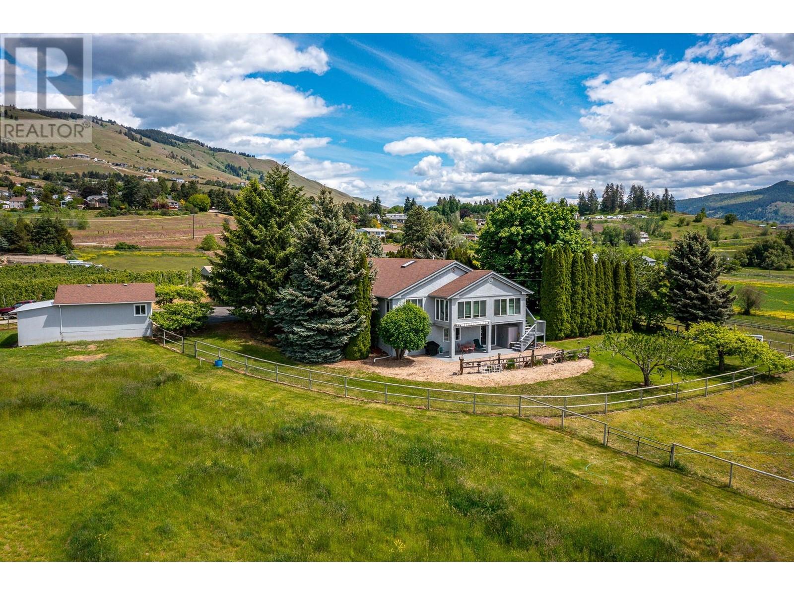 9802 Buchanan Road, Coldstream, British Columbia  V1B 3B6 - Photo 4 - 10343017