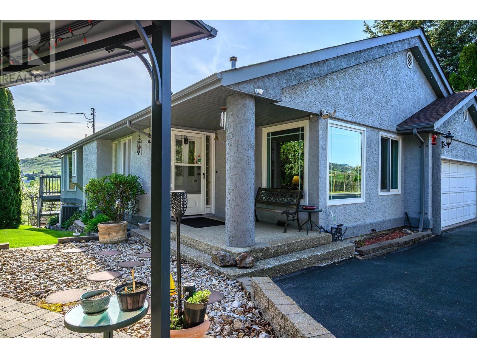 9802 Buchanan Road, Coldstream, British Columbia  V1B 3B6 - Photo 10 - 10343017