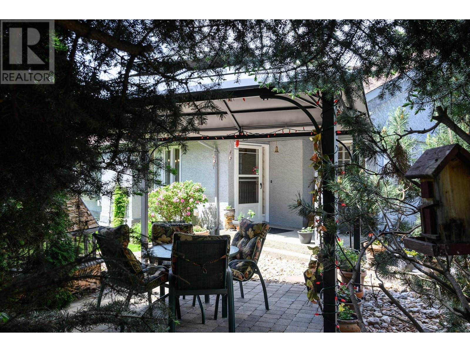 9802 Buchanan Road, Coldstream, British Columbia  V1B 3B6 - Photo 13 - 10343017