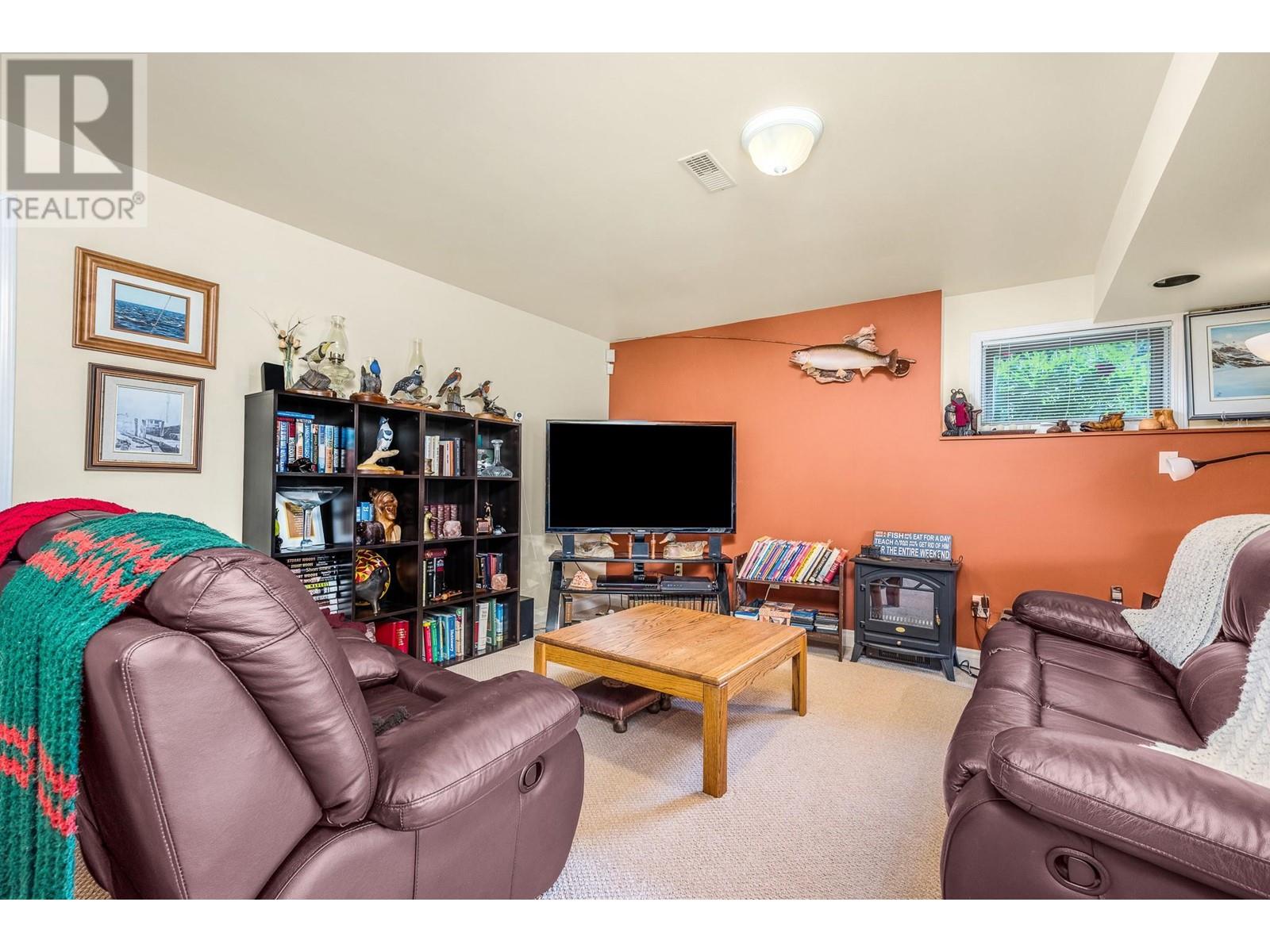 9802 Buchanan Road, Coldstream, British Columbia  V1B 3B6 - Photo 37 - 10343017