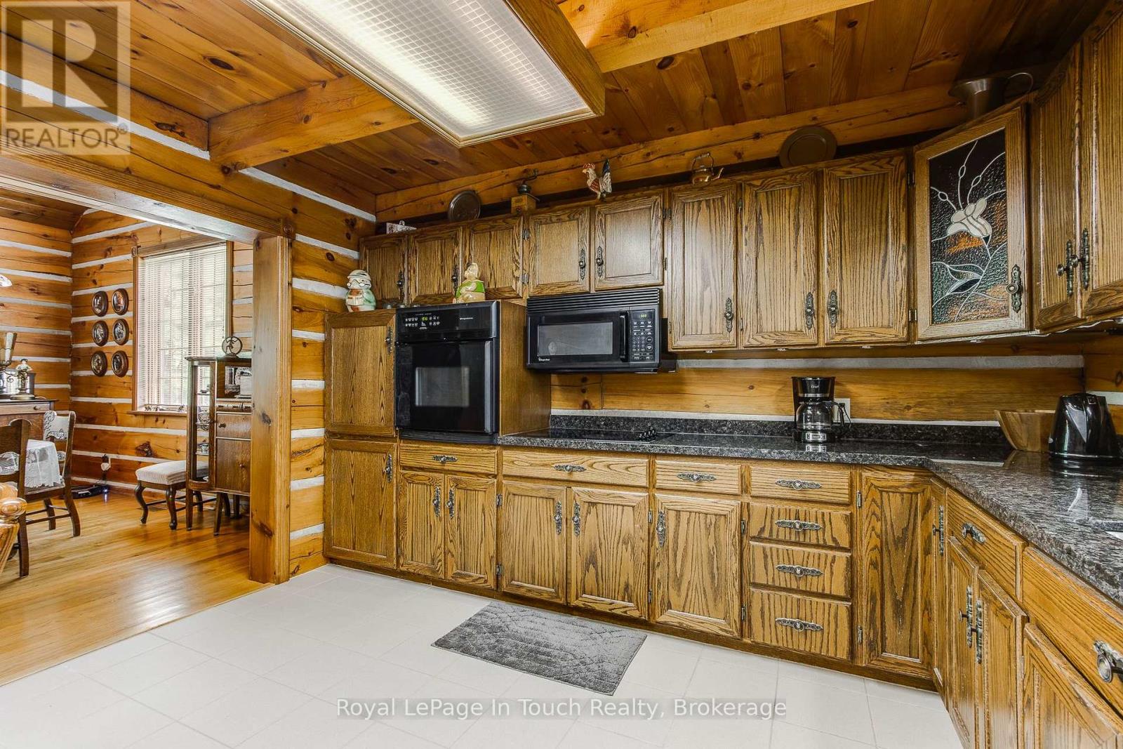 335 Murray Road, Penetanguishene, Ontario  L9M 2H8 - Photo 30 - S12120215