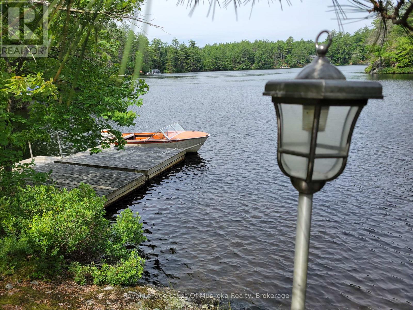 998 Gull Lake, Gravenhurst, Ontario  P1P 1V5 - Photo 13 - X12120010