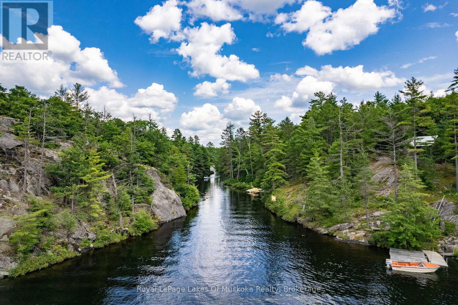 998 Gull Lake, Gravenhurst, Ontario  P1P 1V5 - Photo 14 - X12120010