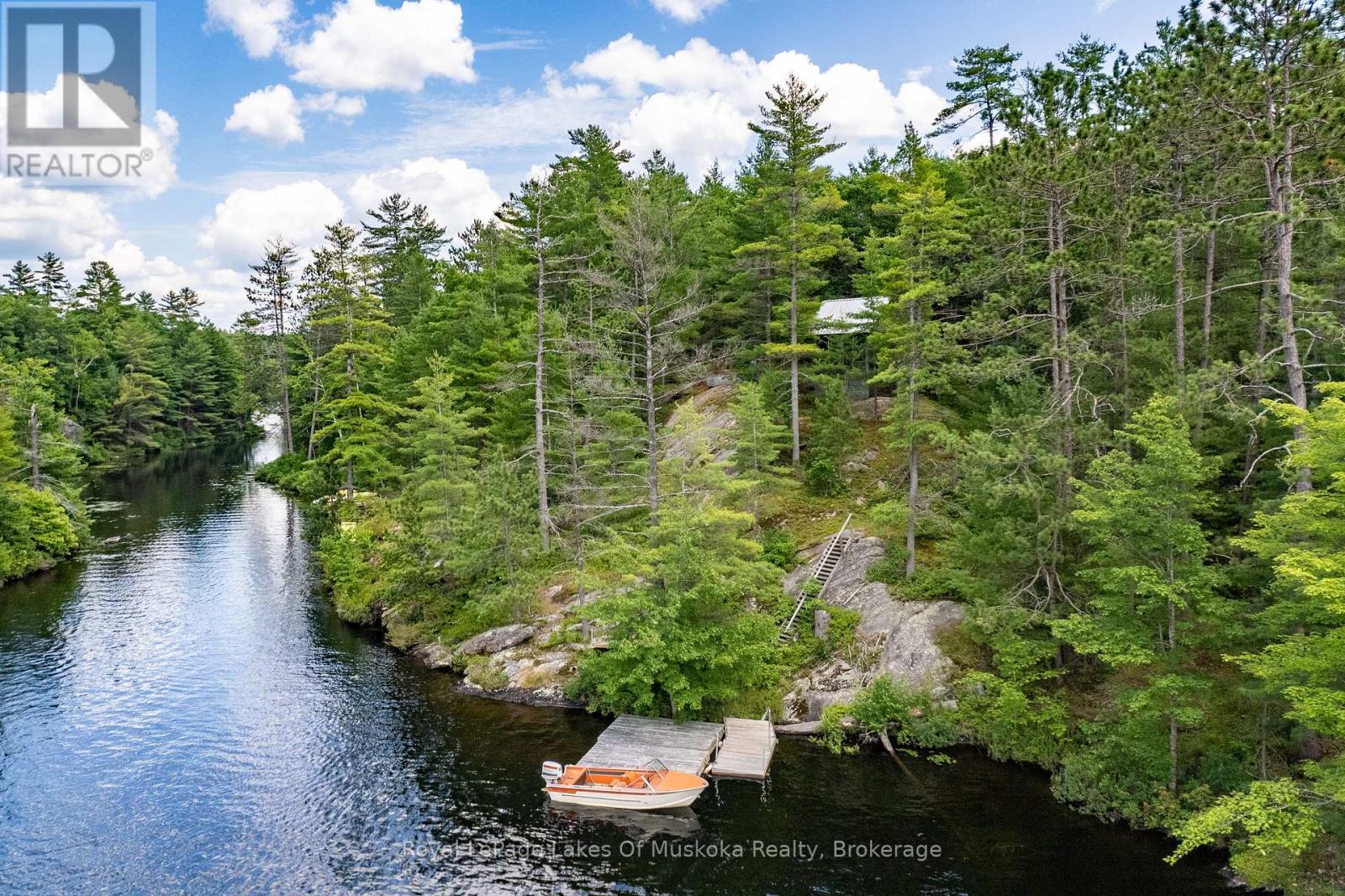 998 Gull Lake, Gravenhurst, Ontario  P1P 1V5 - Photo 21 - X12120010