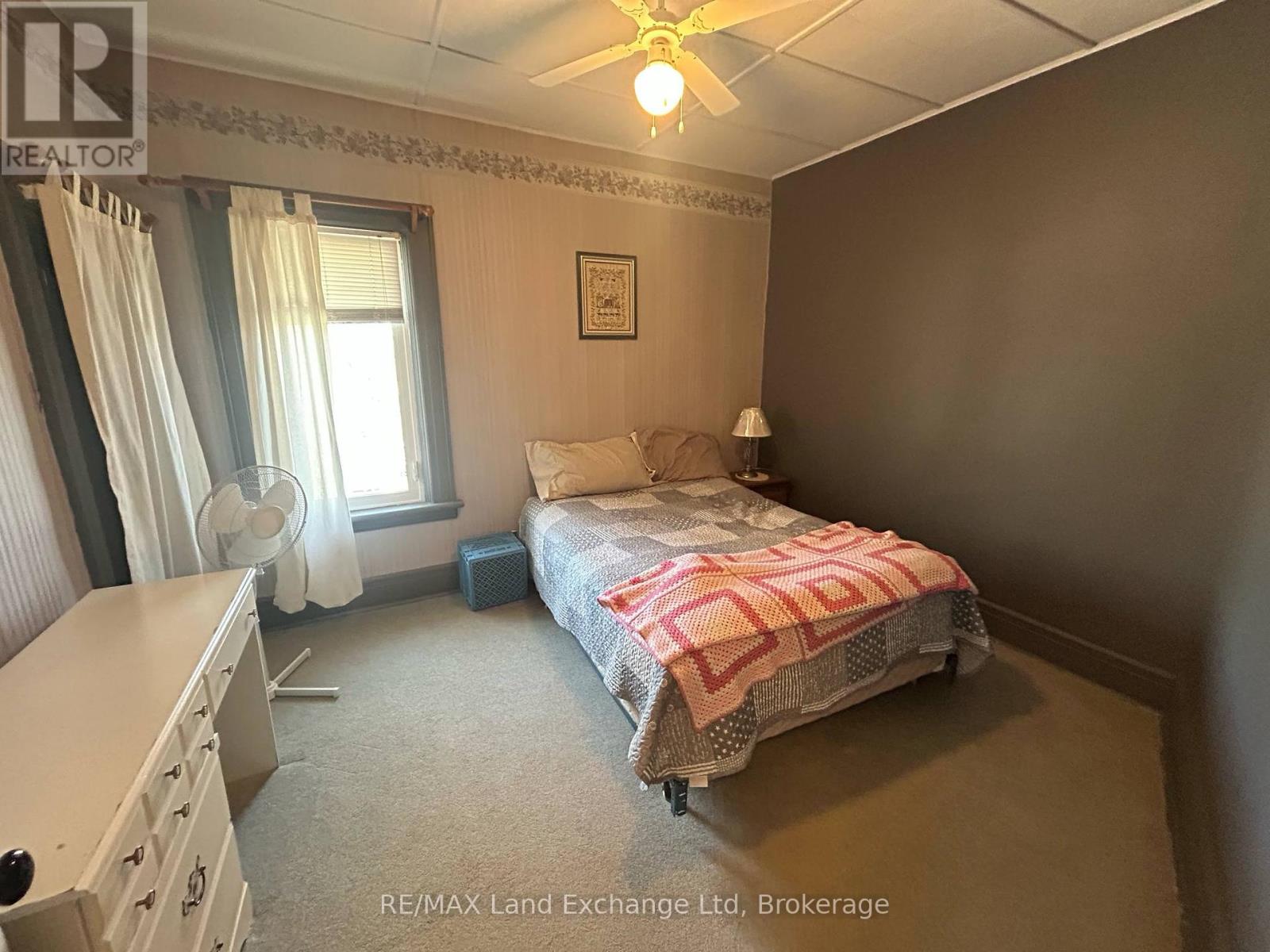 327 Frances Street, North Huron, Ontario  N0G 2W0 - Photo 22 - X12120060