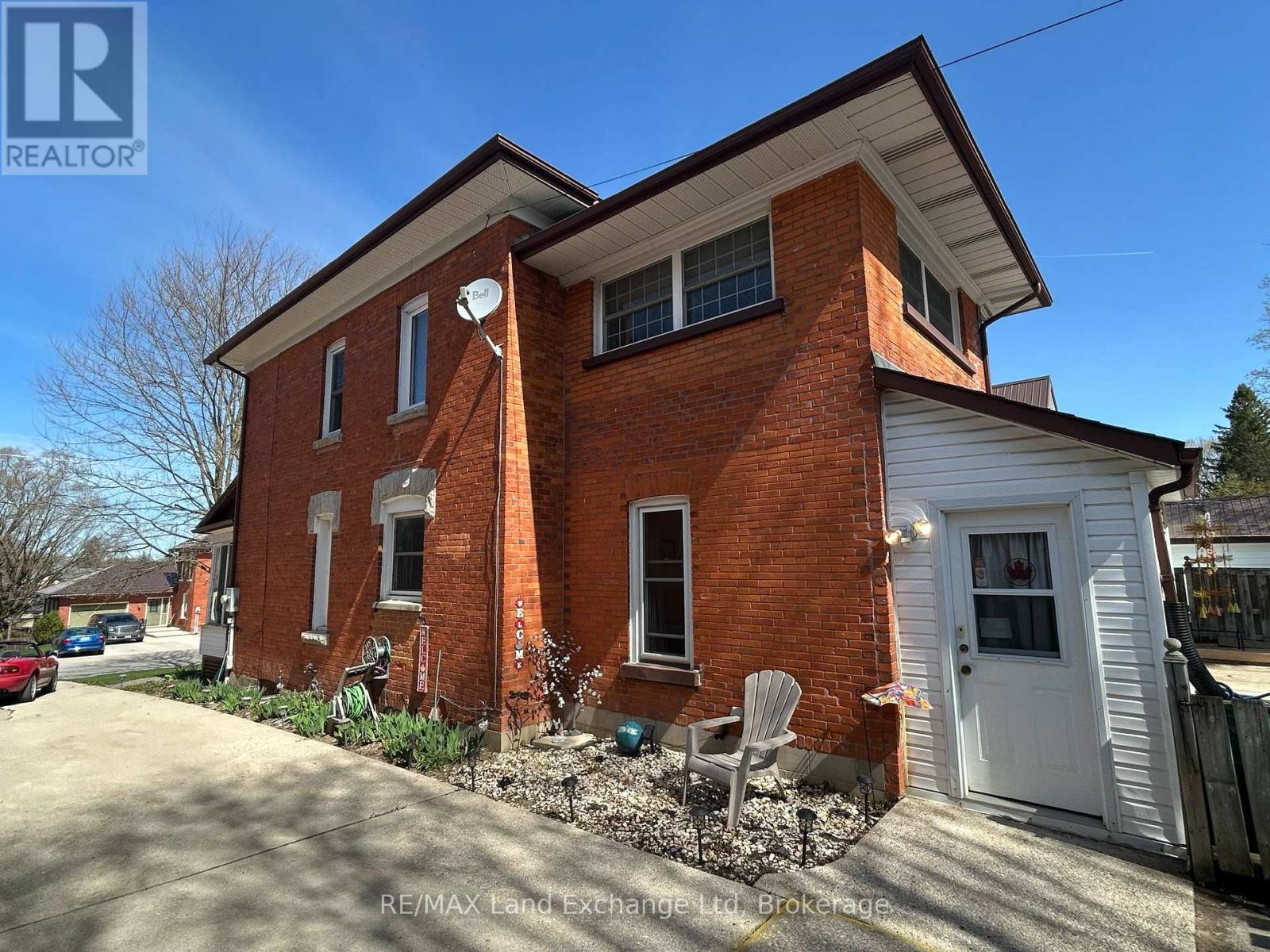 327 Frances Street, North Huron, Ontario  N0G 2W0 - Photo 26 - X12120060