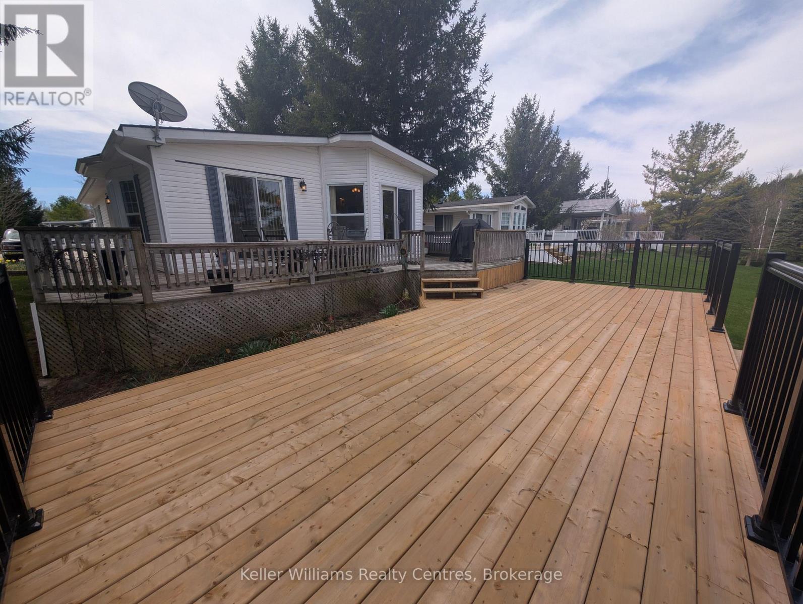 Pr6 - 13 Southline Avenue, Huron-Kinloss, Ontario  N2Z 2X5 - Photo 36 - X12120103