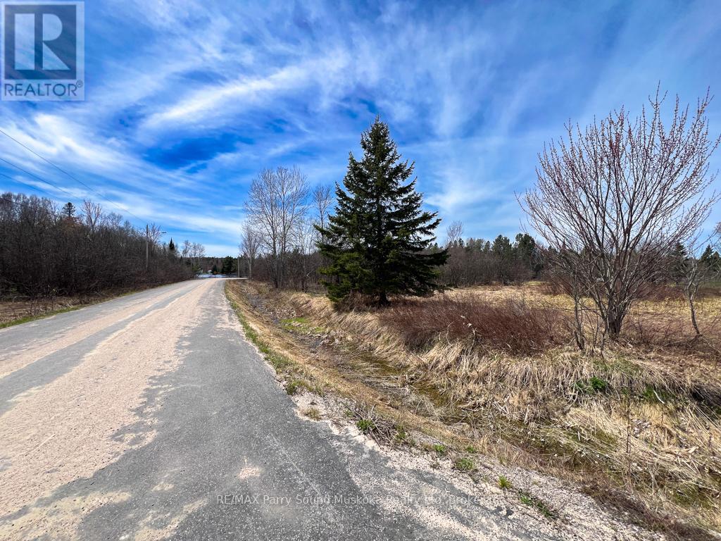 Lot 16 Patrick Street, Magnetawan, Ontario  P0A 1P0 - Photo 11 - X12120207