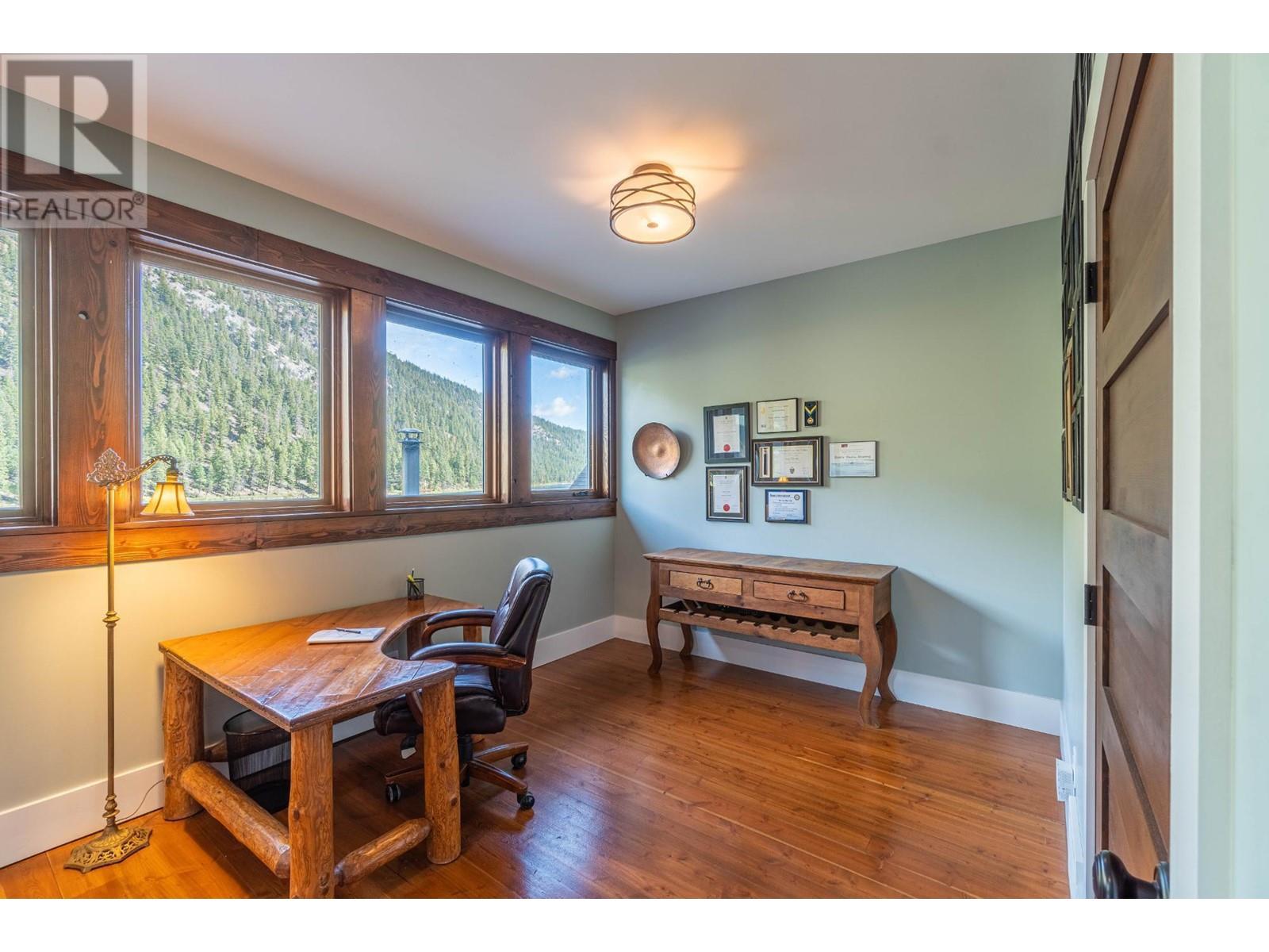 1844 Paul Lake Road, Kamloops, British Columbia  V2H 1N9 - Photo 25 - 10335417