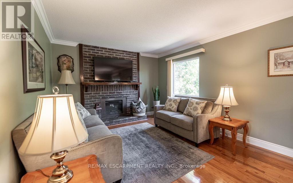 3994 Taffey Crescent, Mississauga, Ontario  L5L 2A7 - Photo 6 - W12119995