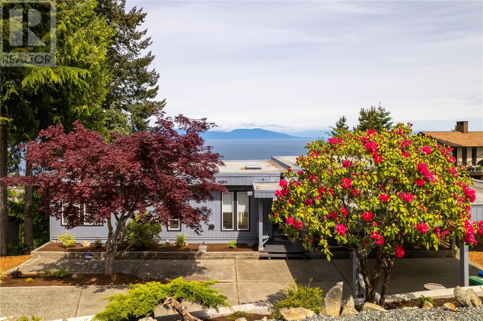 Property at 4824 Blue Jay Trail image 1