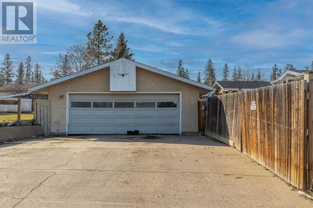 Property at 141 Rosslyn Street image 3