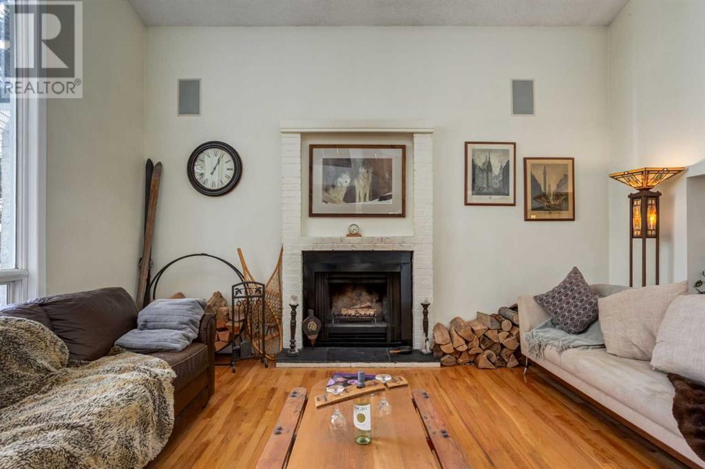 8003 33 Avenue Nw, Calgary, Alberta  T3B 1L5 - Photo 6 - A2212474