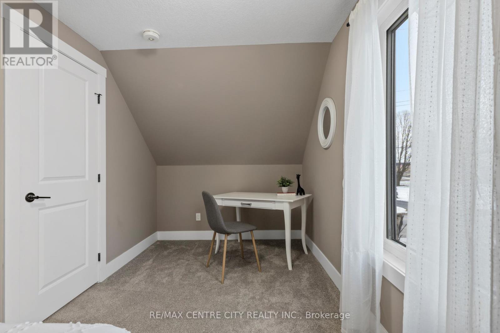 7957 Argyle Street, Southwold, Ontario  N0L 1K0 - Photo 19 - X11952151