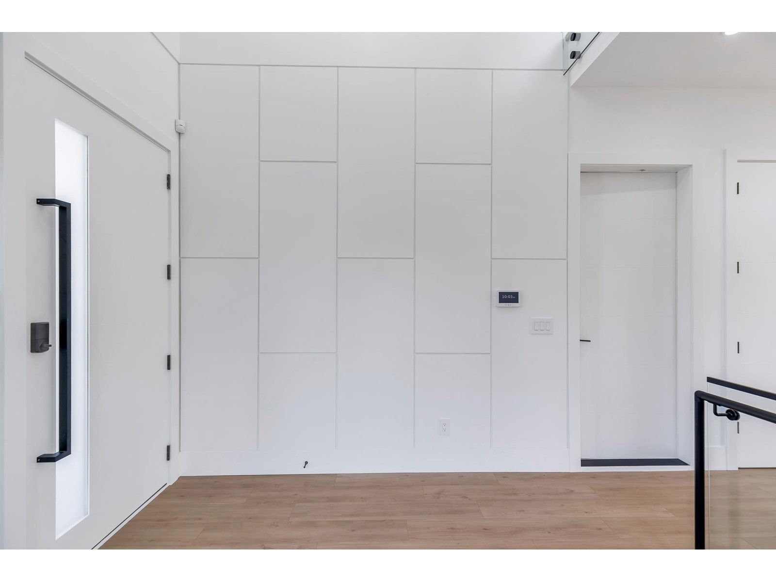 Property at 7120 204 STREET image 3