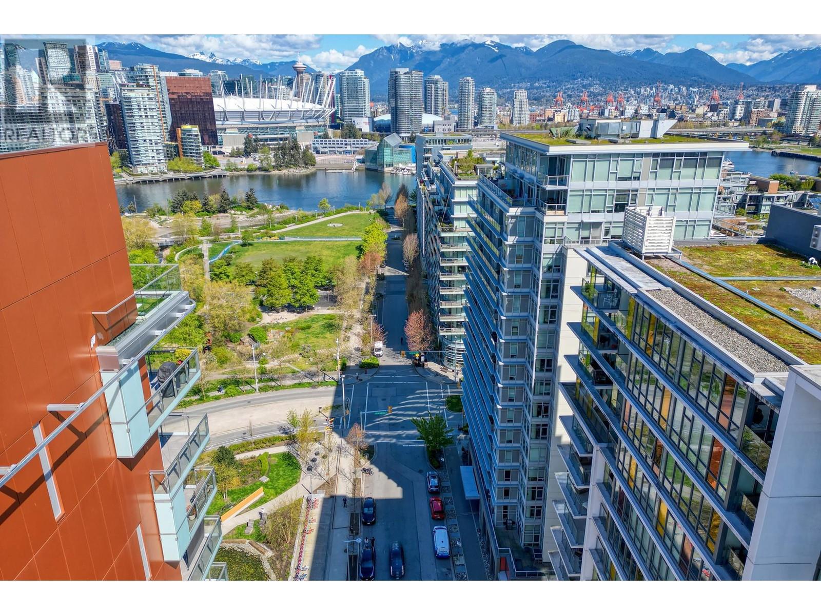 603 1708 COLUMBIA STREET, Vancouver, British Columbia